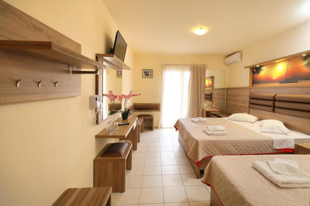 Sunbay Hotel Hersonissos  Exterior photo
